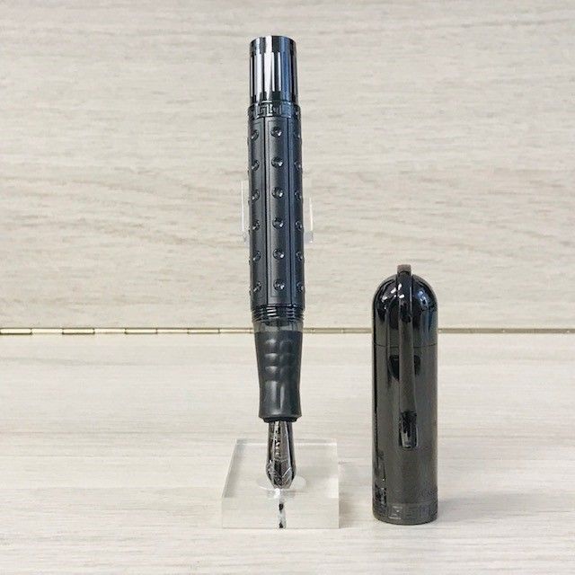 Graf von Faber Castell - Pen of the Year 2020 Black Edition PVD Vulpen
